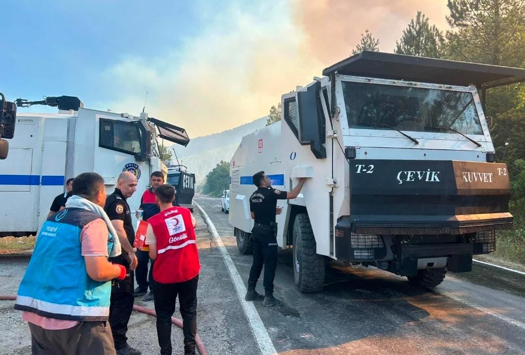 Karabük’te Orman Yangınlarına Sağlık Ekiplerinden Hızlı Müdahale: 136 Personel Görev Aldı