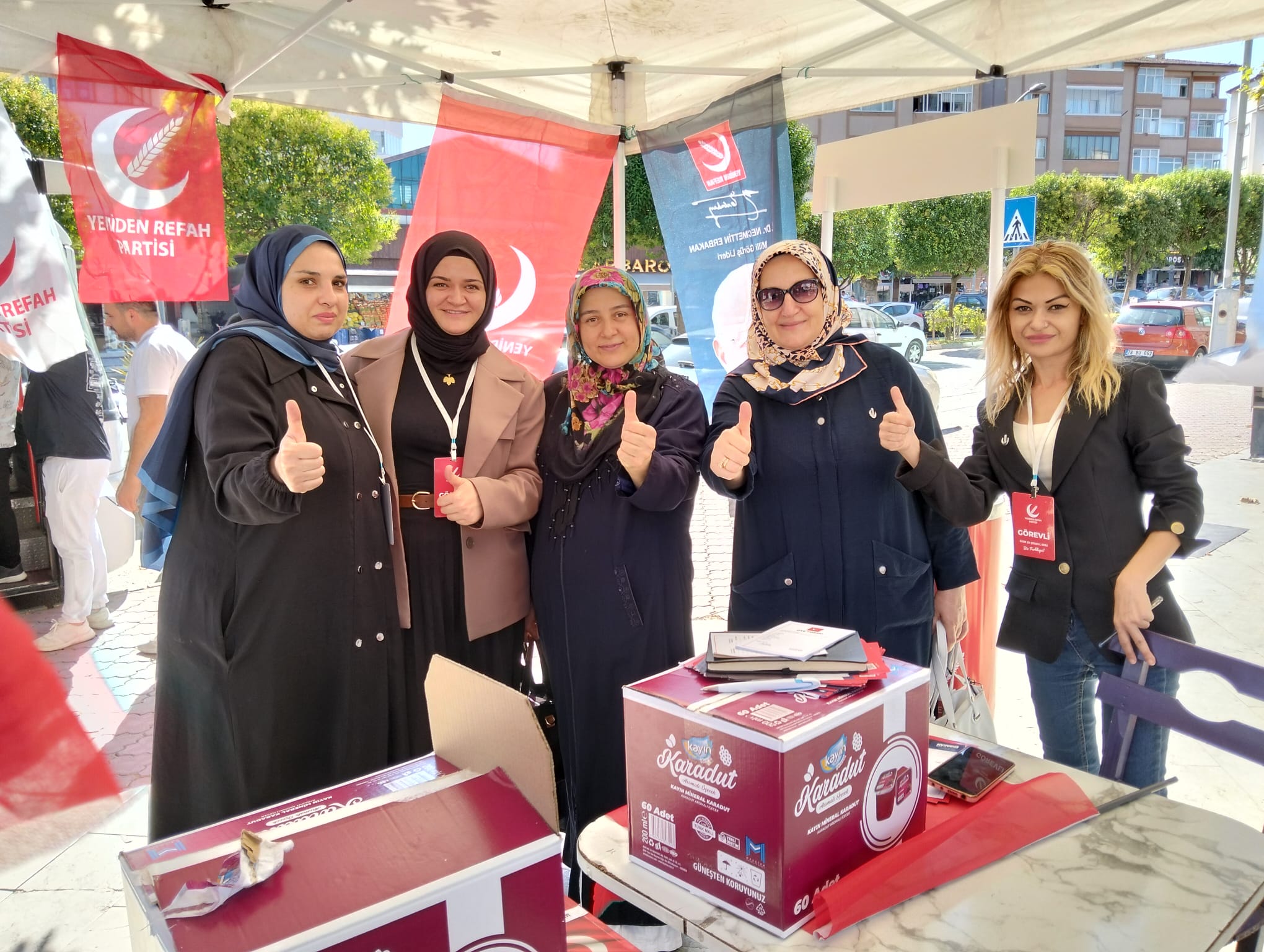 Yeniden Refah Partisi Safranbolu Kadın Kolları Stand Çalışması Yaptı