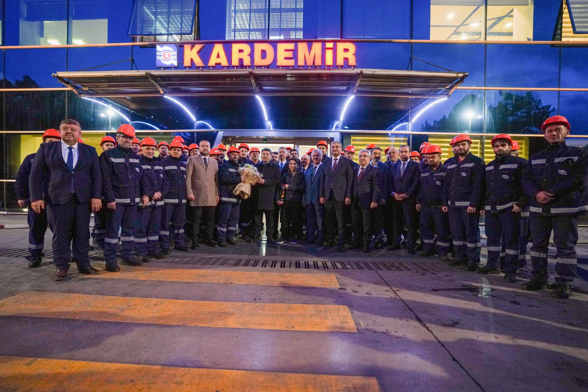 Adalet Bakanı Yılmaz Tunç: “Kardemir, Ülkemiz Sanayisinin Lokomotif Fabrikalarından Biridir”