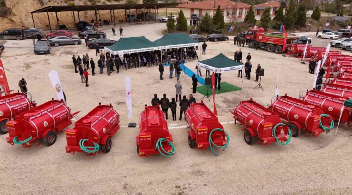 Karabük’te Orman Köylerine 20 Yeni Su Tankeri Teslim Edildi