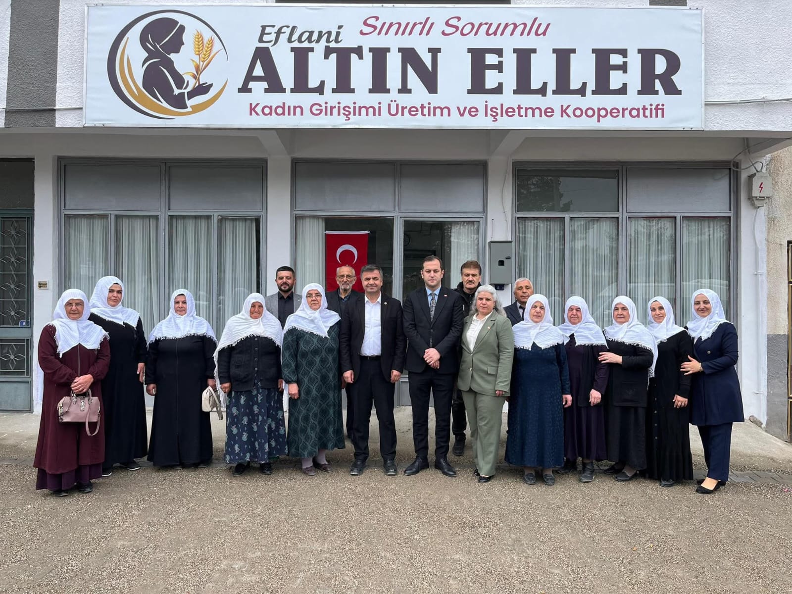 Eflani Altın Eller Kadın Kooperatifi Faaliyetlerine Başladı.