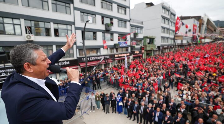 Özgür Özel’e Karabük’te Yoğun İlgi