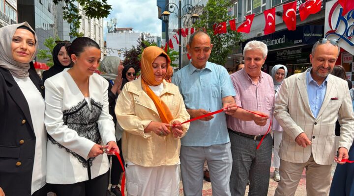 Karabük MY Koleji Yıl Sonu Resim Sergisi Büyük İlgi Gördü
