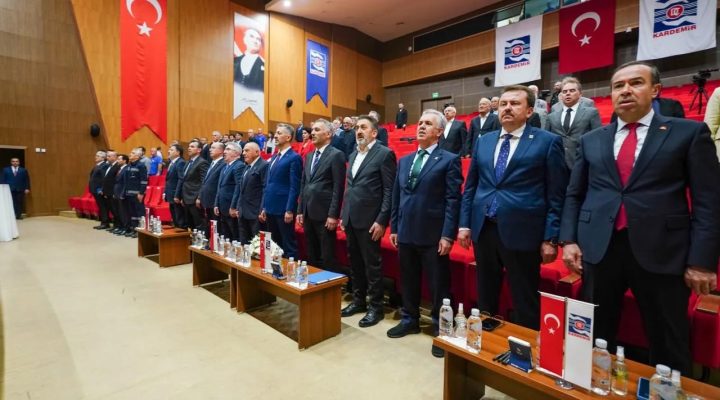 KARDEMİR’DE YENİ YÖNETİM KURULU BELİRLENDİ